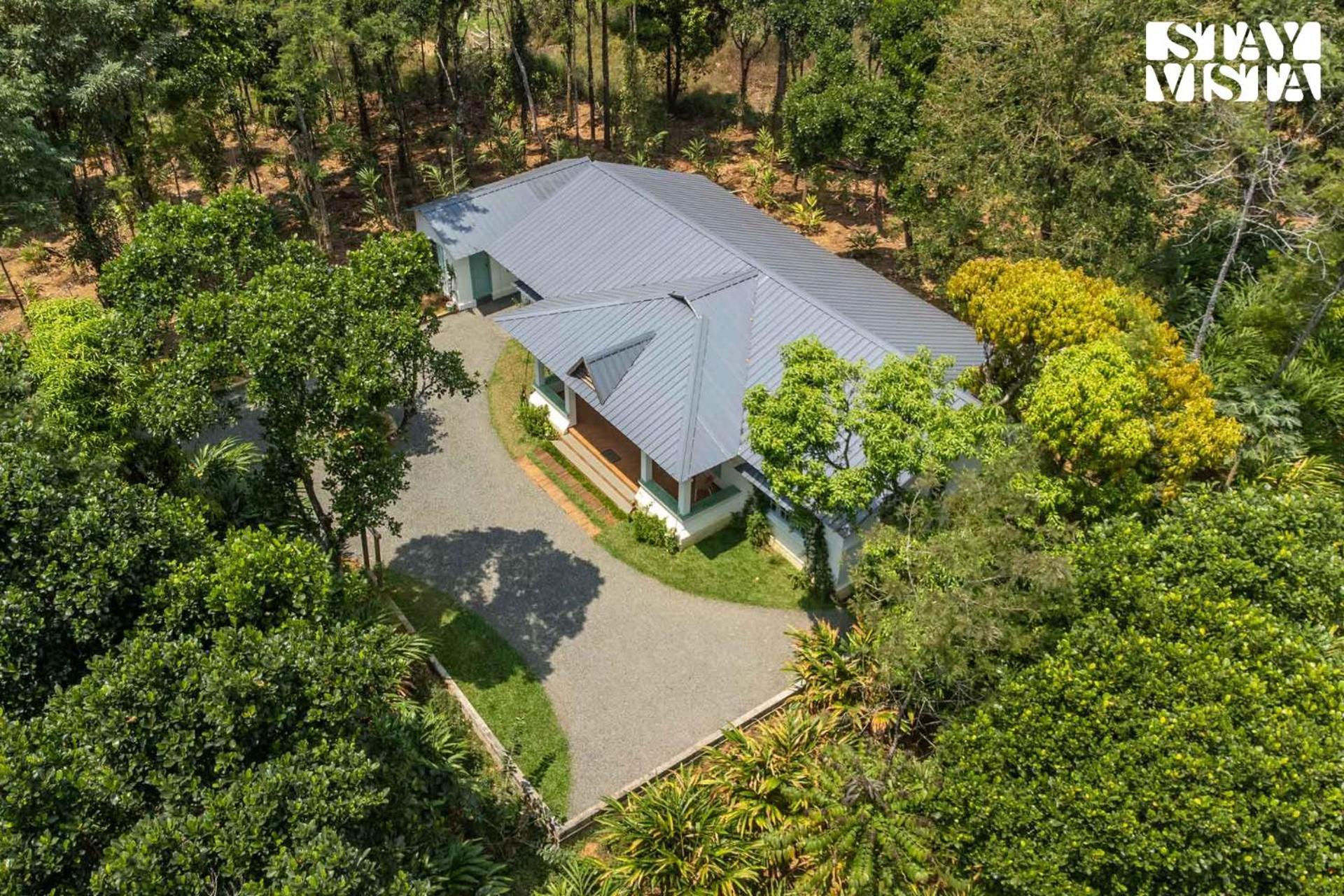 Stayvista At Catherine Cottage With Heater & Board Game Munnar Exteriör bild